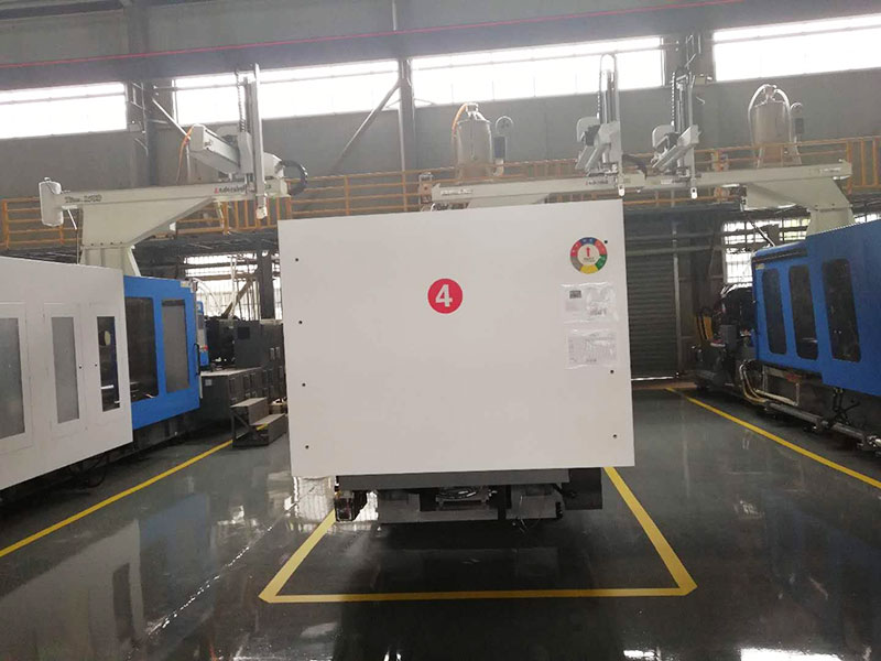 800T-Plastic-Injection-Machine